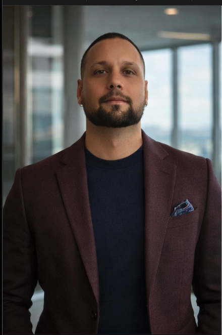 Troy Davis - Commander